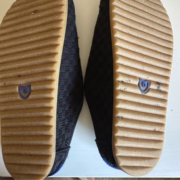 Rothy’s Clog in Black Sand - Picture 3 of 7